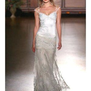 Claire Pettibone Cameo Wedding Gown floor sample